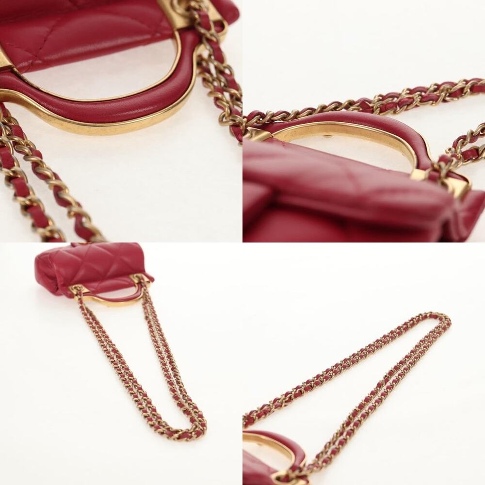 Chanel Matelasse Chain Shoulder Bag - Picture 4 of 8